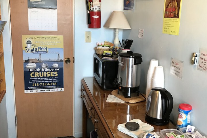 Voyageur Motel