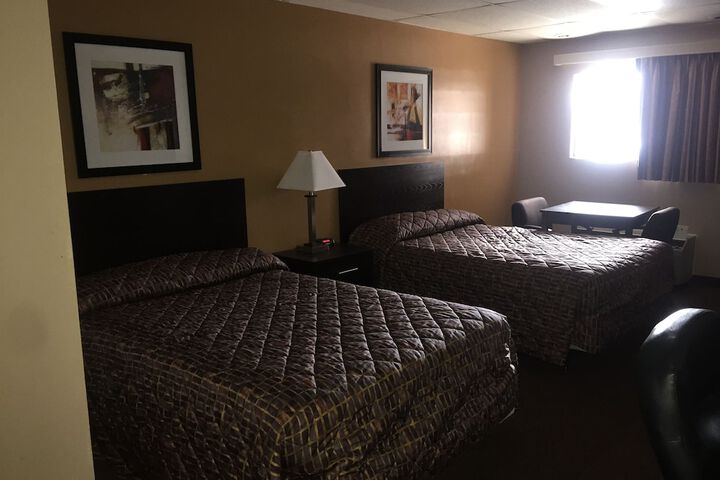 Room 10 of 31