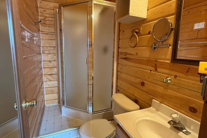 Earthsong Lodge