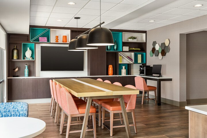 Holiday Inn Hotel & Suites Council Bluffs I-29 by IHG