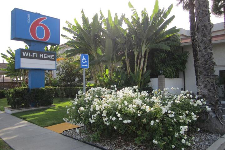Hotel 7 of 29