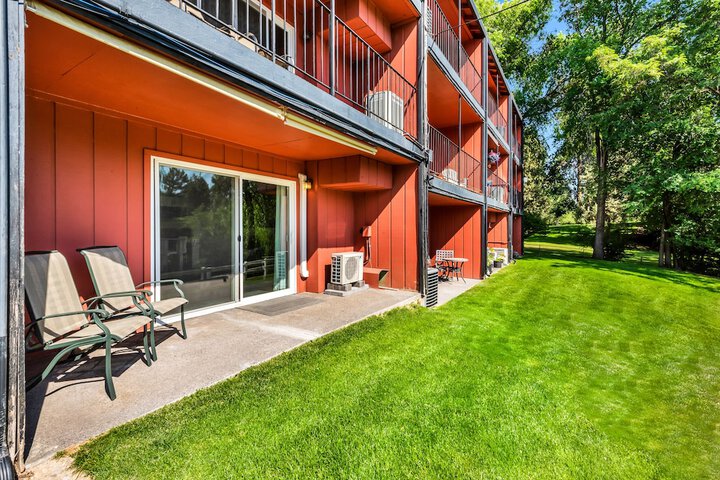Terrace/Patio 385 of 399