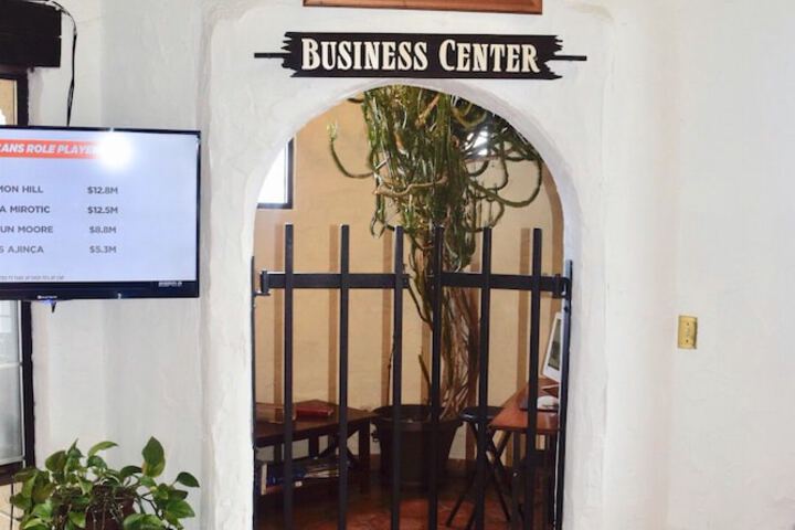Business Center 35 of 36