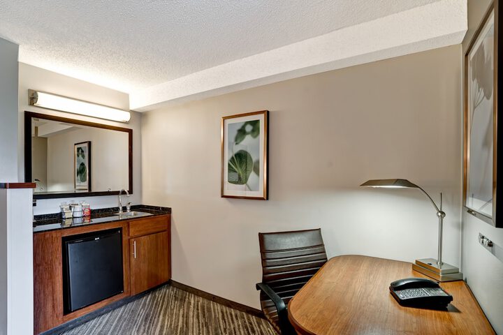 Room 14 of 39