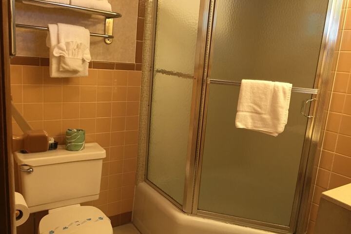 Fairbridge Inn Express