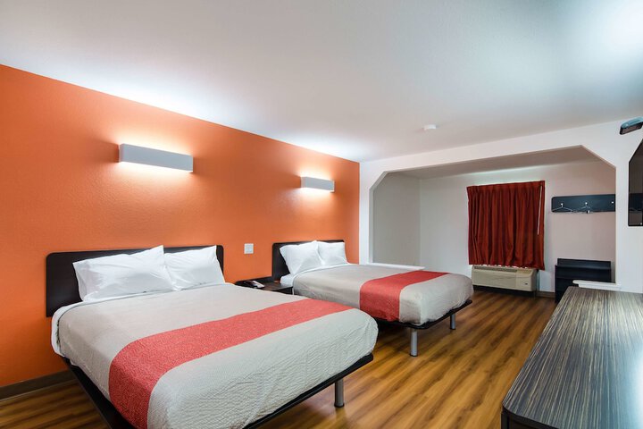 Room 29 of 31
