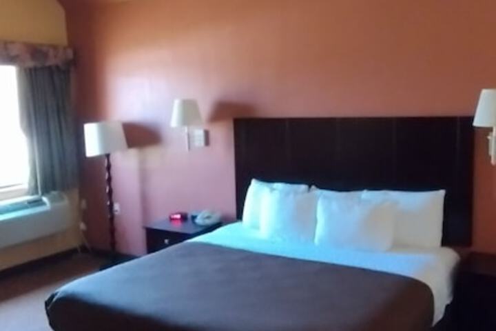 Room 19 of 37