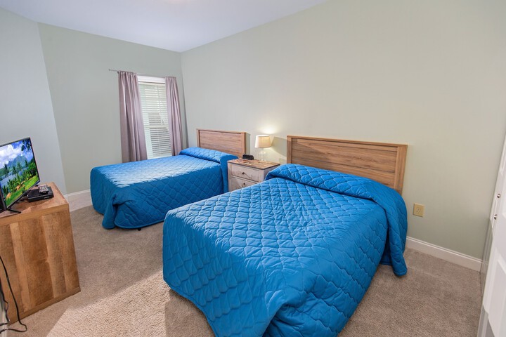 Room 35 of 52