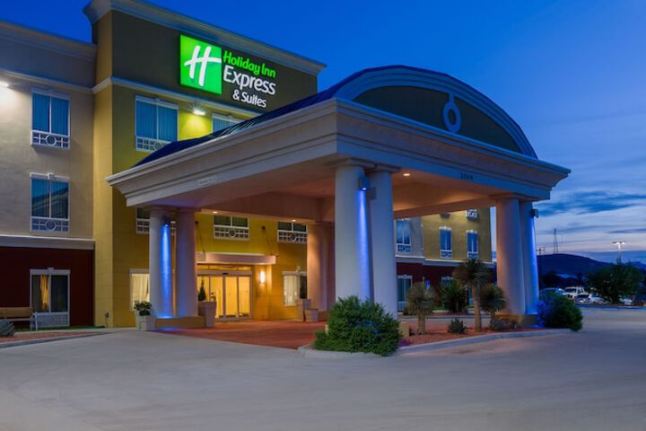 Holiday Inn Express & Suites Alpine Southeast by IHG