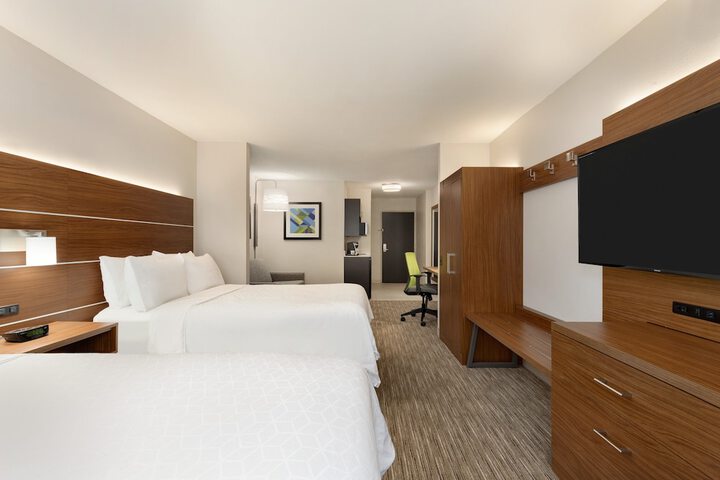 Holiday Inn Express Hotel and Suites of Opelika / Auburn by IHG
