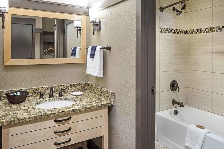 Room 21 of 44