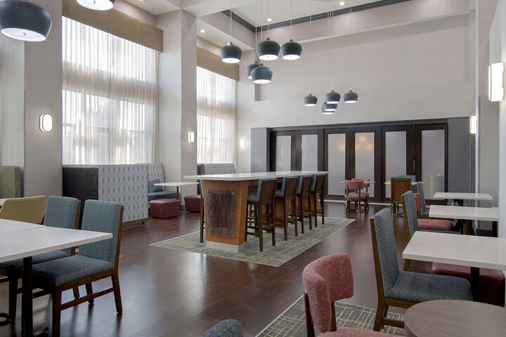 Hotel Interior 7 of 36