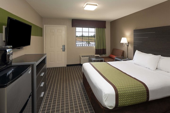 Room 14 of 41