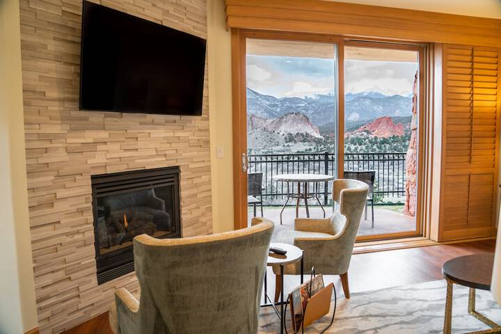 Garden of the Gods Resort and Club