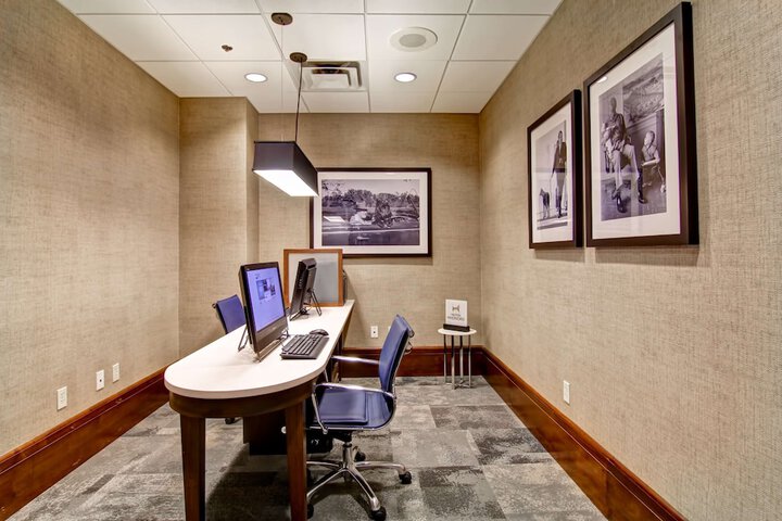 Business Center 53 of 53