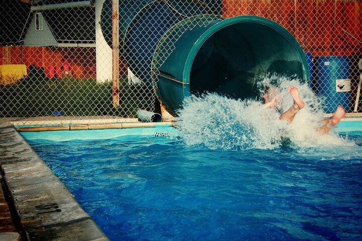 Pool 4 of 25
