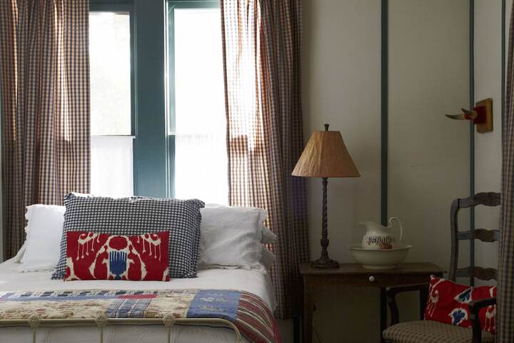 Room 46 of 55