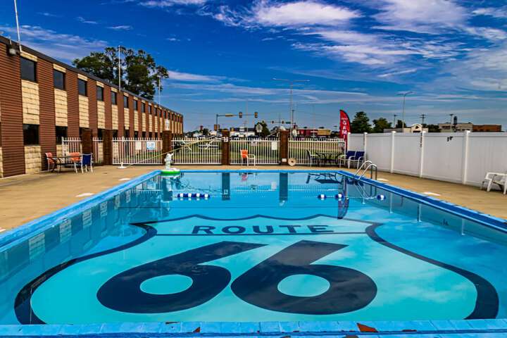 Pool 4 of 49
