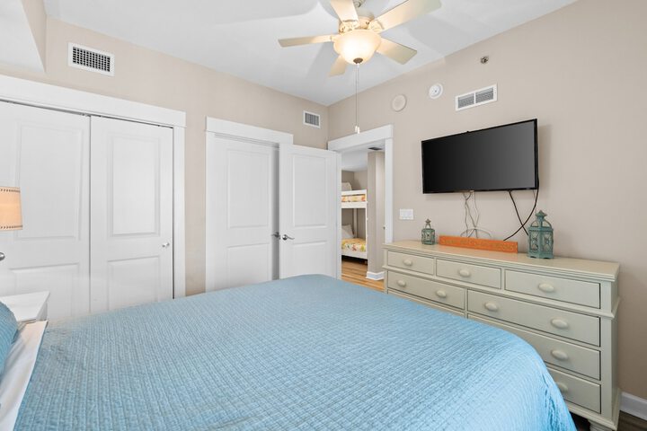 Room 67 of 308