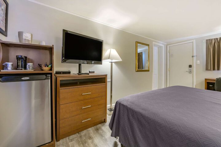 Room 21 of 50