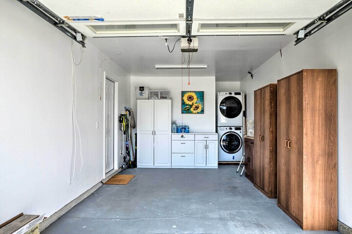 San Marcos Home w / Patio & Grill - Walk to Lake!