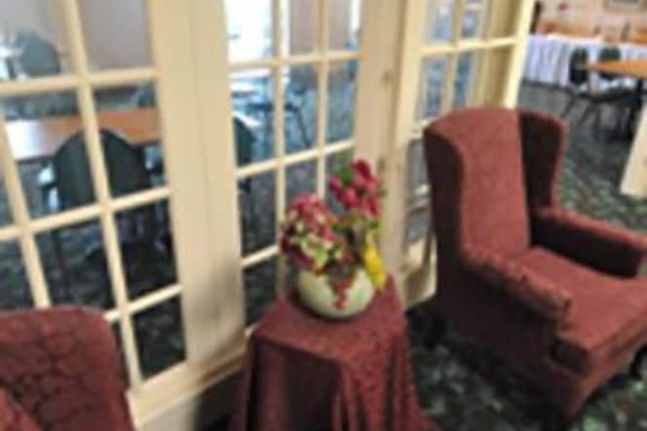 Hillside Inn