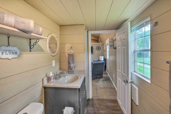 Quaint Montezuma Cabin Near Lake Ponderosa!
