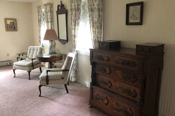 Fiddlehead Inn