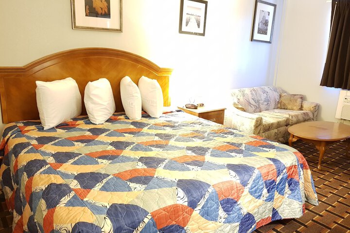 Room 22 of 54