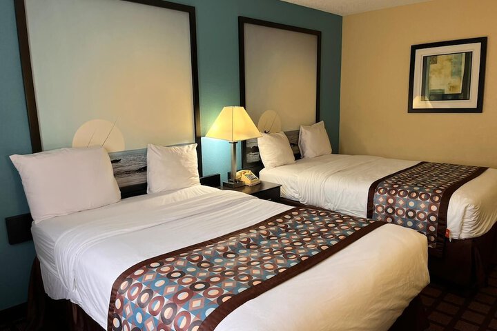 Fairview Inn & Suites Whitewater