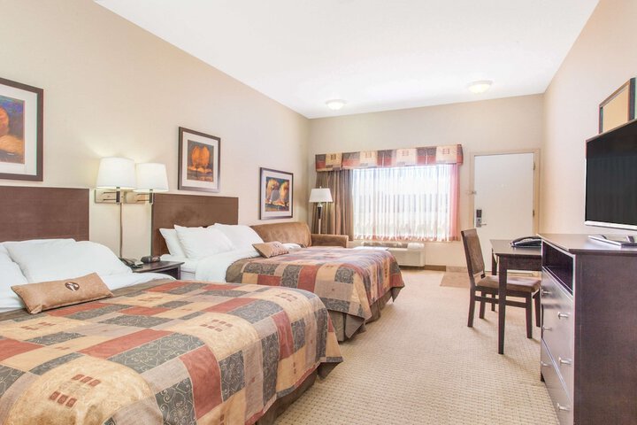 Room 20 of 33