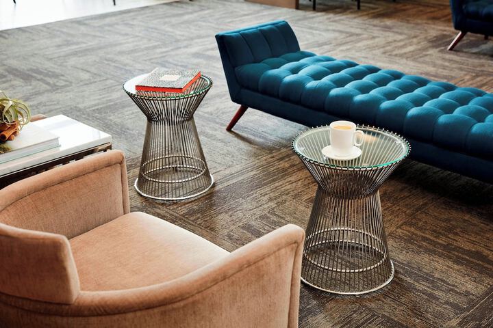 Lounge 59 of 72