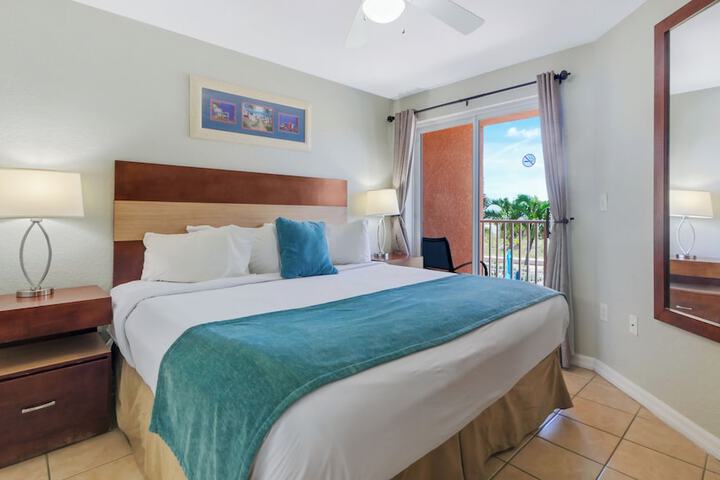 Surf Beach Treasure Island Resort