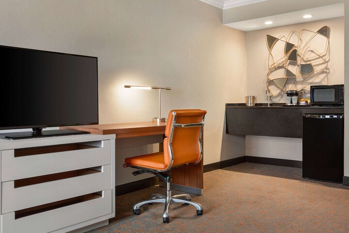 Wyndham Fort Smith City Center