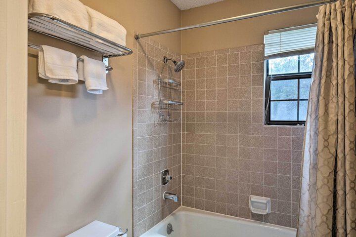 Horseshoe Bay Resort Townhome - Near Lake Lbj!