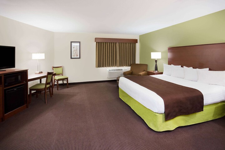 Room 21 of 27