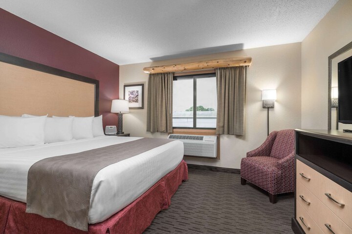 Room 41 of 63