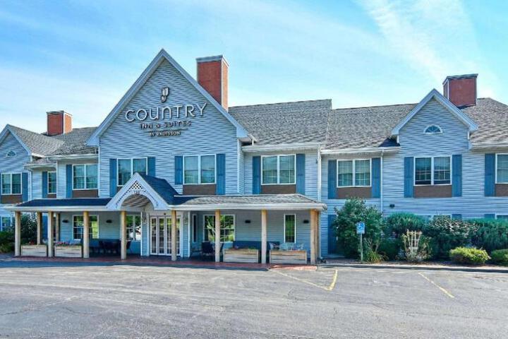Country Inn & Suites by Radisson Mount Morris NY