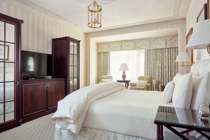 Room 15 of 49