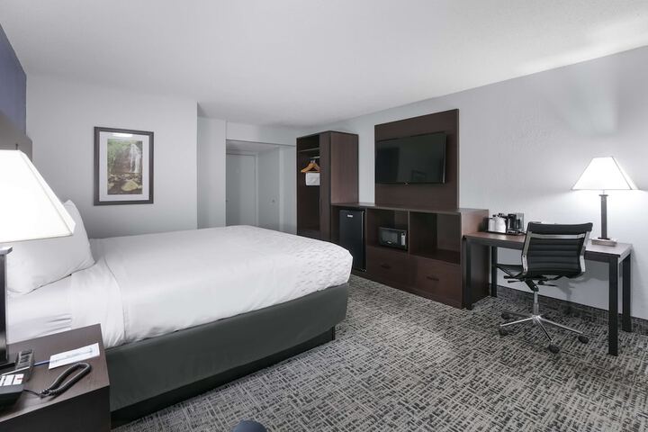 Room 21 of 31