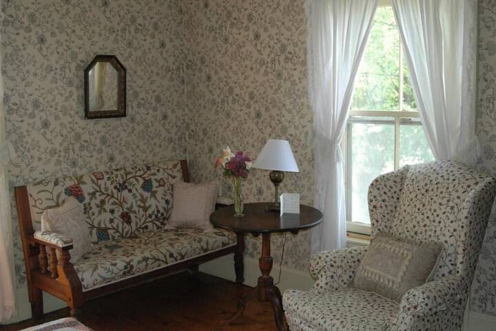Room 8 of 46