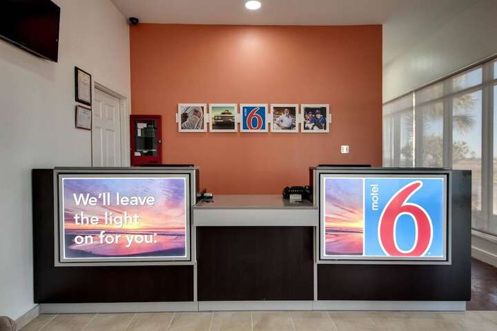 Motel 6 Jennings LA
