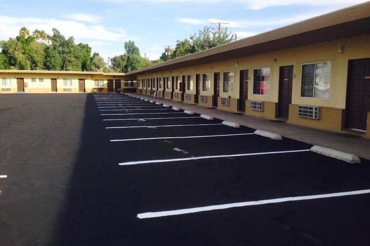 Desert Inn