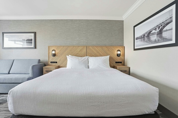 Sandman Hotel Saskatoon