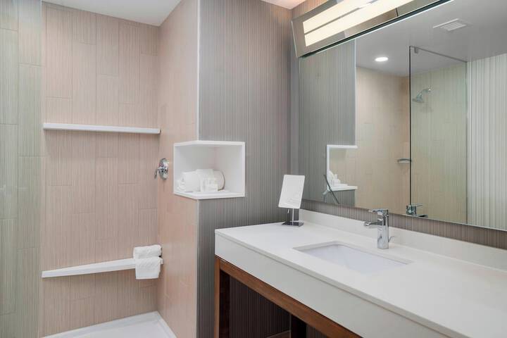 Courtyard by Marriott Niagara Falls USA