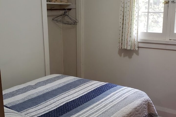 Room 95 of 215