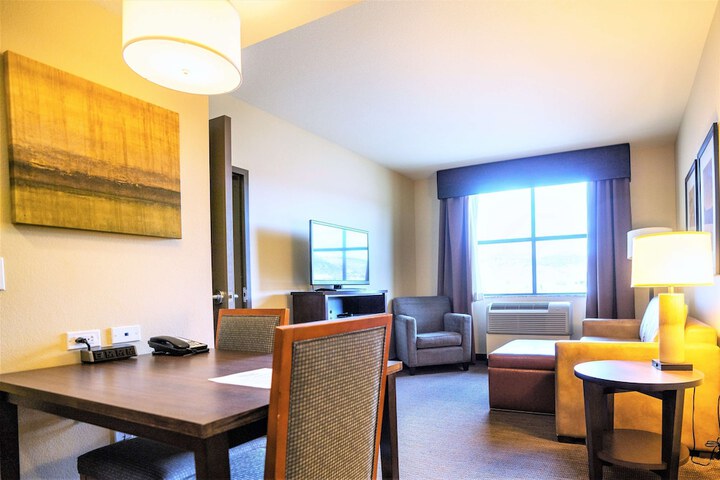 Room 61 of 118