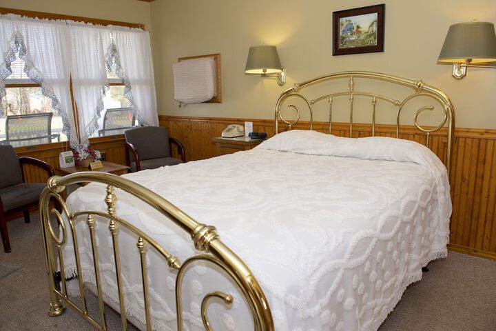 Room 18 of 47
