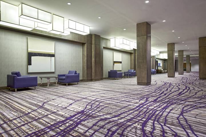 Hilton Long Beach Hotel