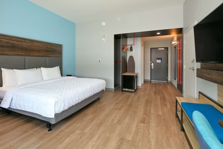 Room 20 of 30